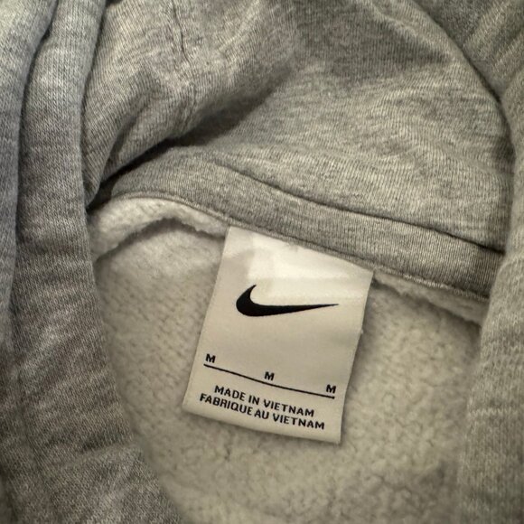 NIKE~GEORGETOWN UNIVERSITY SWEATSHIRT - Picture 2 of 4